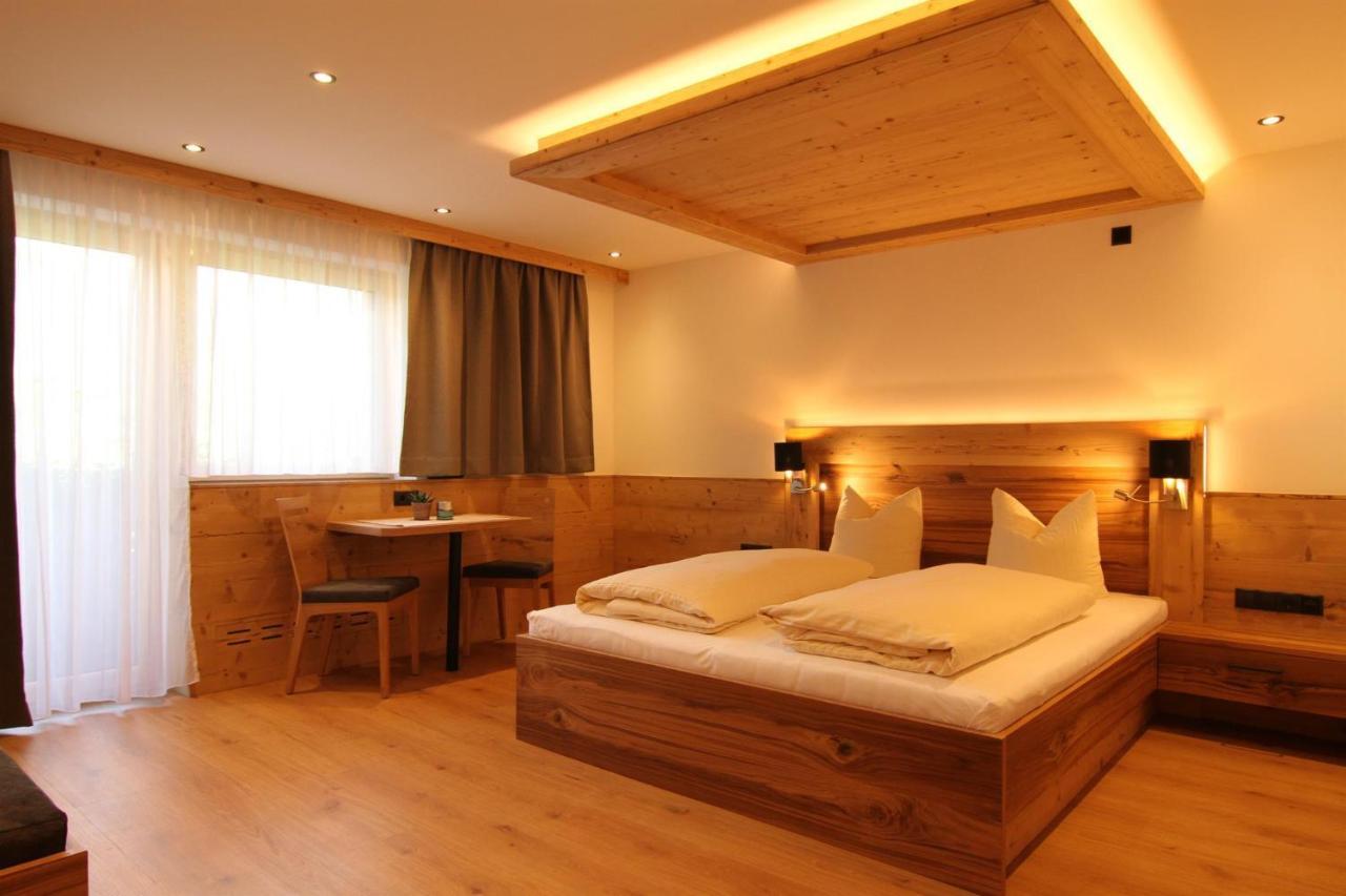 Gaestehaus Bliem Mayrhofen Ngoại thất bức ảnh