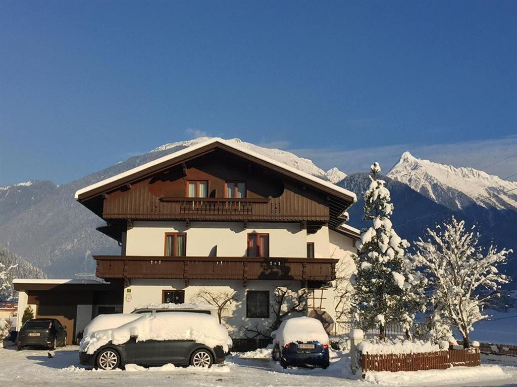Gaestehaus Bliem Mayrhofen Ngoại thất bức ảnh